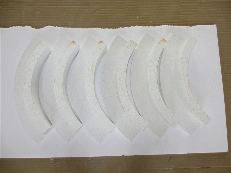 剛玉莫來石制品